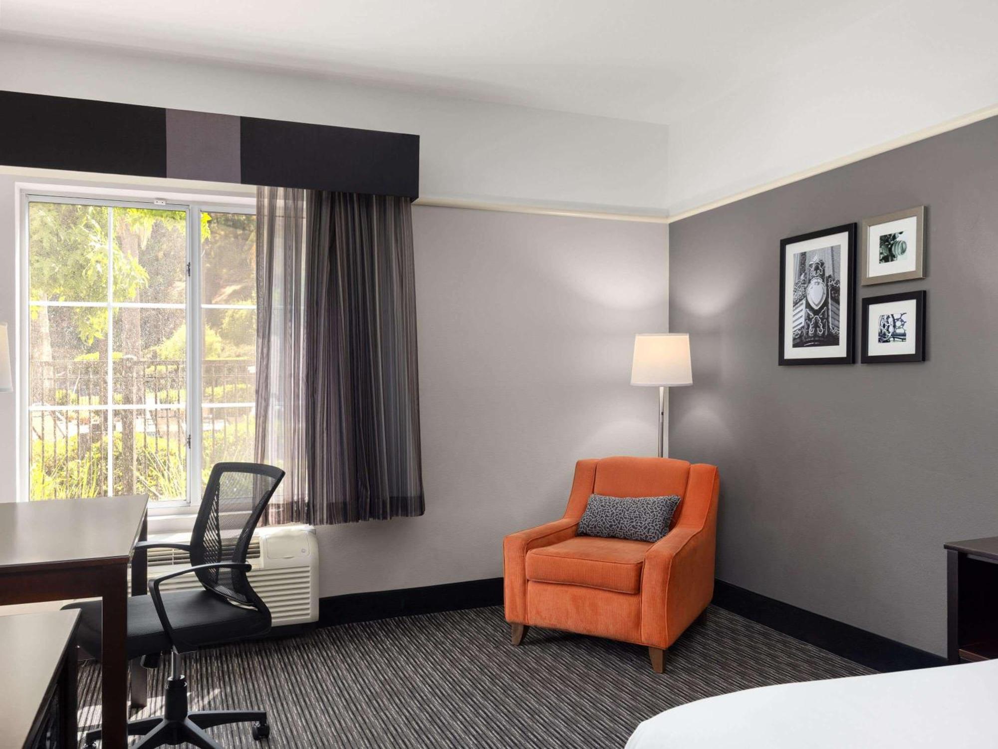 La Quinta By Wyndham Santa Clarita - Valencia Hotel Stevenson Ranch Eksteriør billede